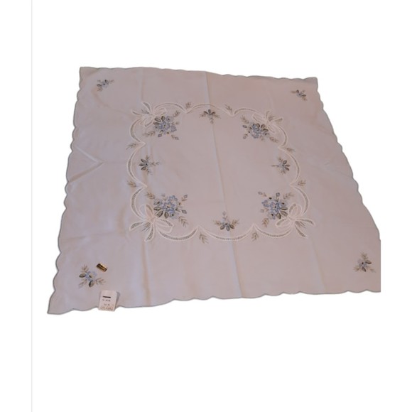 VTG Fehrlin Embroidered Table Cover 35" x 35" NWT - Picture 7 of 7